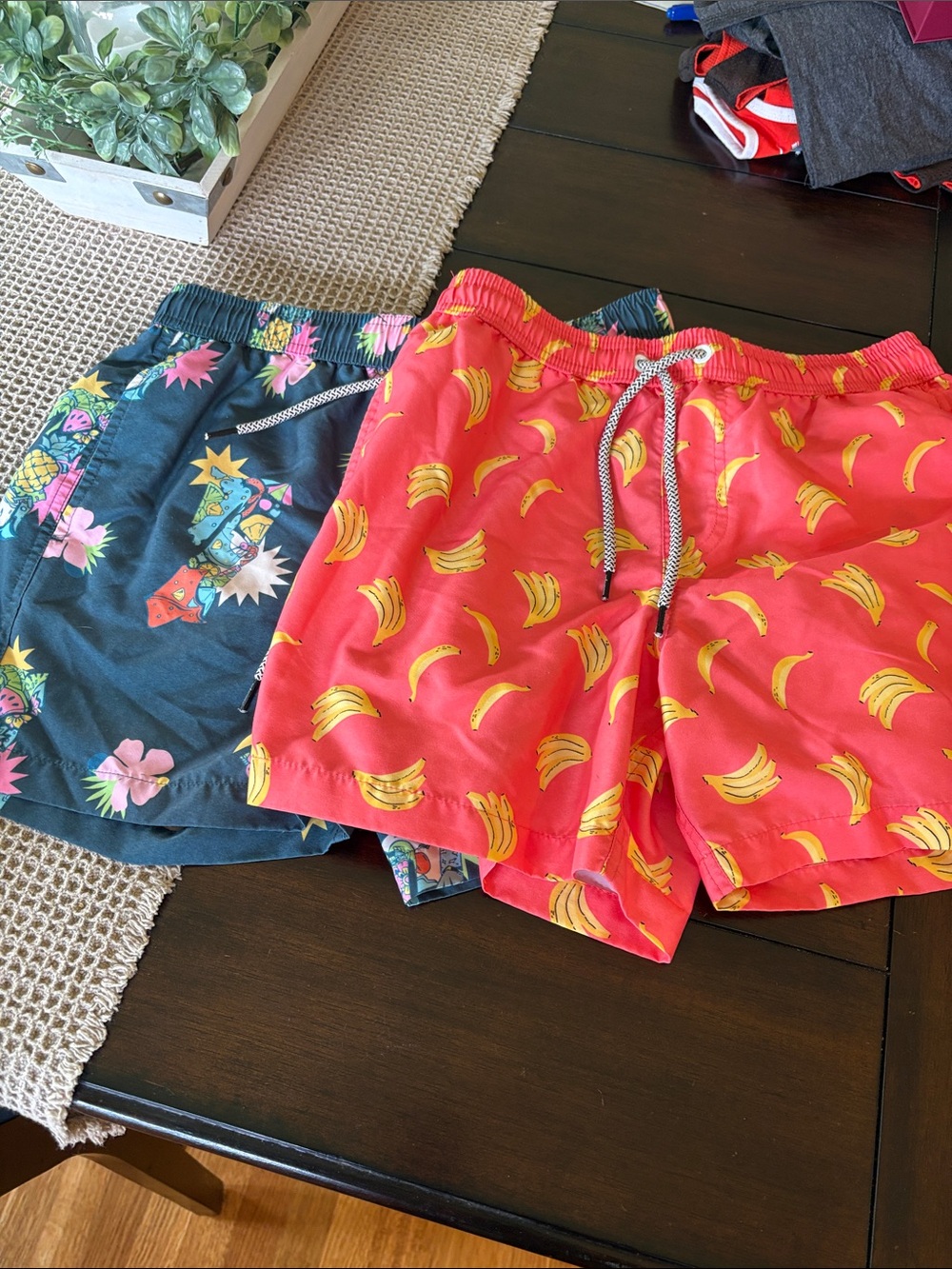 Banana Print & tropical print Swim Shorts